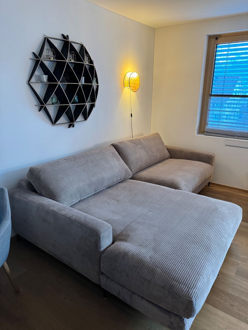 Pfister Divani: Pfister Ecksofa Delia (Taupe) – Usato da BUCHS SG venduto da urmasson