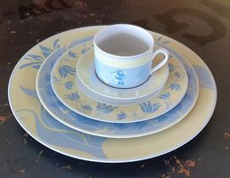 4 x 6 Teile Porzellan Service Micky Maus, 30teilig, FAST NEU