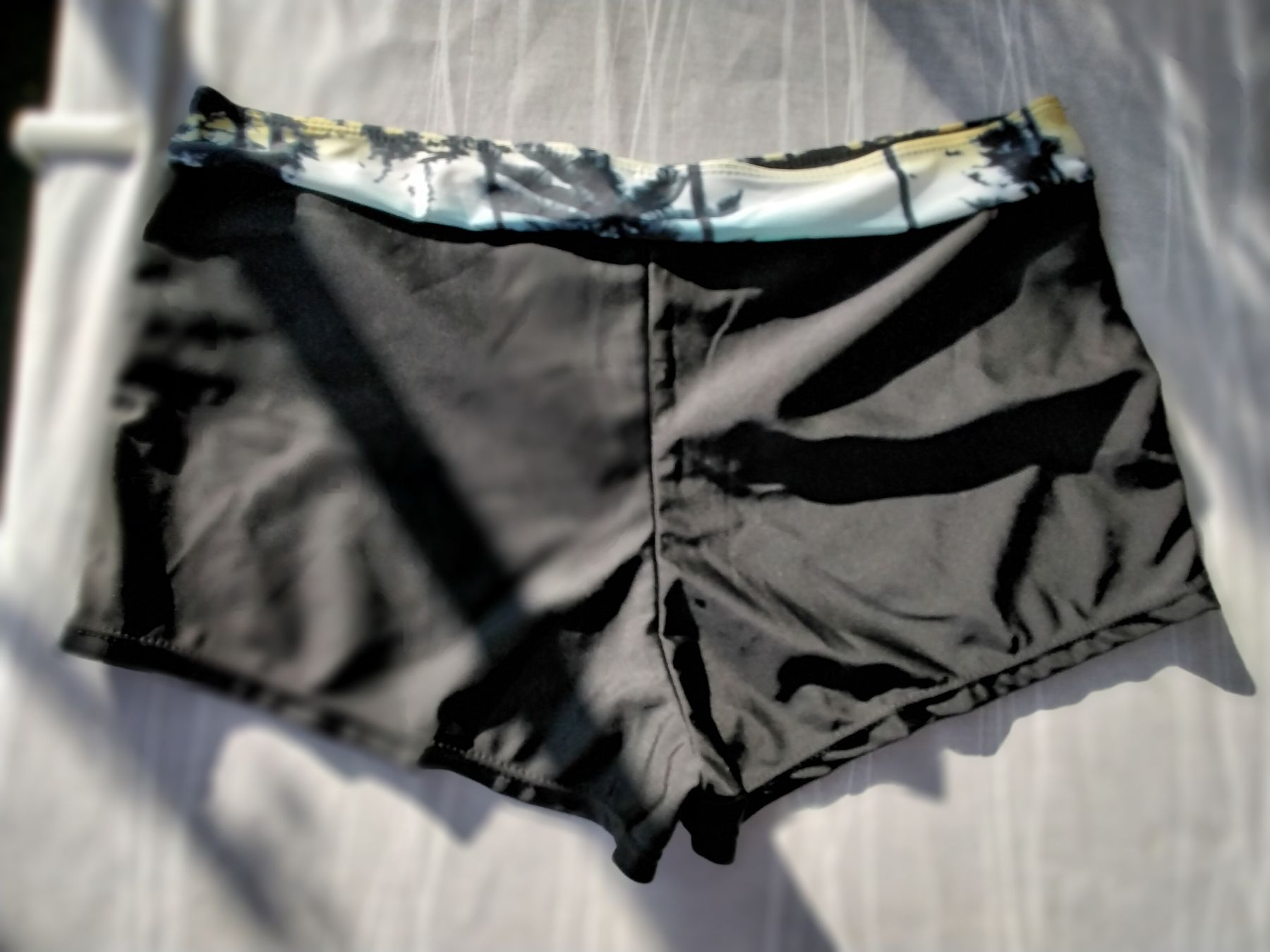 Costumi da bagno & Bikini: TANKINI SCHWARZ BUNT GR.42 NEU – Nuovo (secondo la descrizione) da Biel/Bienne venduto da dasi3 1