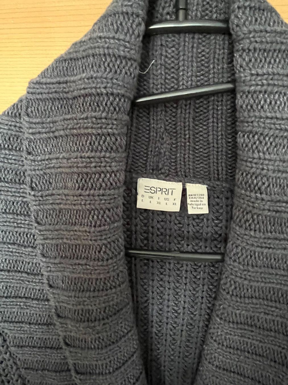 Esprit Gilet & Giacche senza maniche: Lange Strickweste – Usato da Montlingen venduto da Giardini13 2