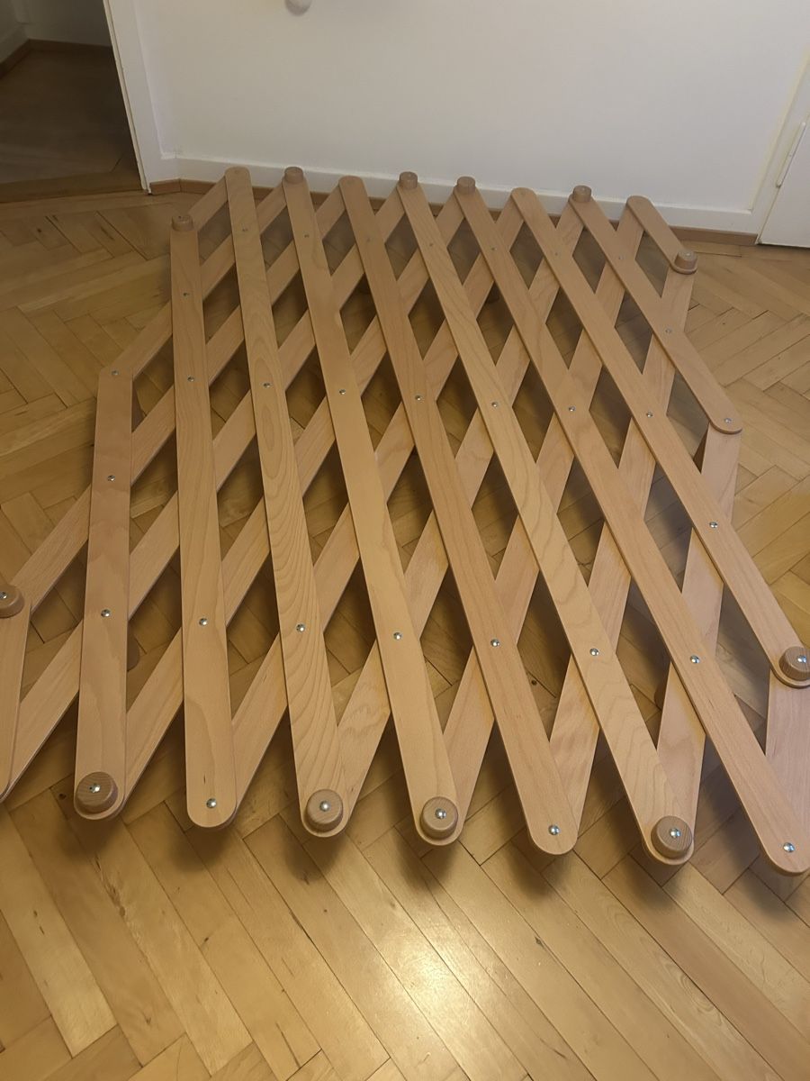 Letti: Thut Scheeren-Bett Designklassiker – Usato da Schlieren venduto da weily