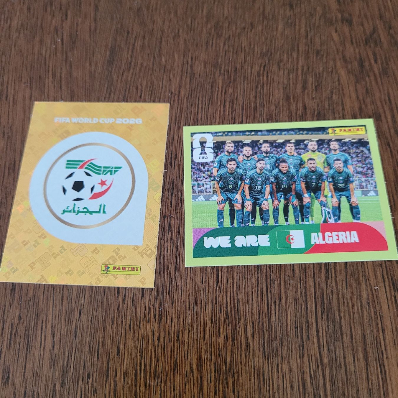 Panini Sammelbilder & Trading cards: Panini26  Algerien Wappen und Mannschaft – Neu (gemäss Beschreibung) aus Winterthur von Flomal