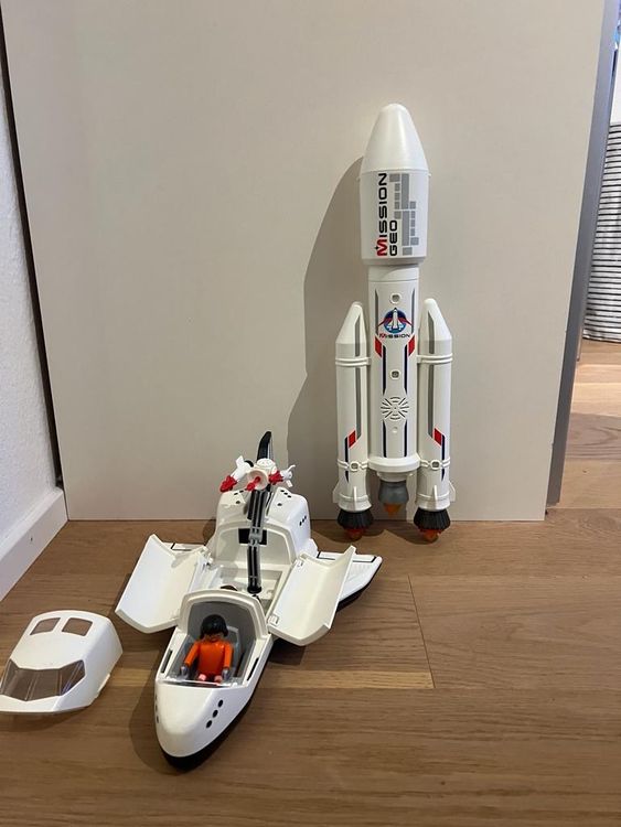 Playmobil Rakete & Space Shuttle ohne Docking station (Gebraucht) in ...
