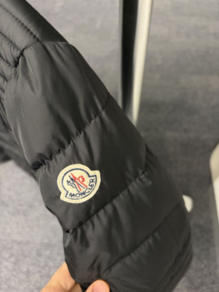 Moncler Jacken: MONCLER Jacke – Neu (gemäss Beschreibung) aus Hägendorf von matty01 1
