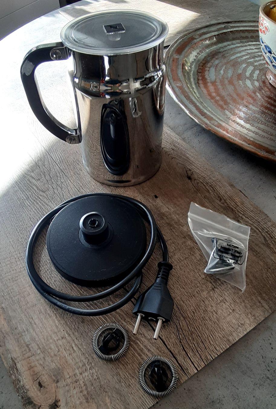Küchengeräte: NESPRESSO  -  AEROCCINO  -  Milchschäumer – Gebraucht aus Tagelswangen von BrigittaC01 6