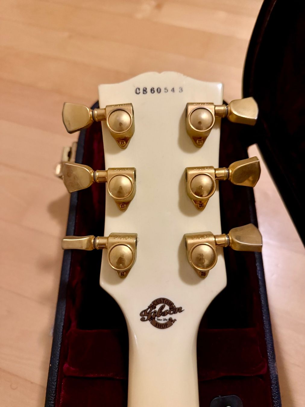 Gibson Musikinstrumente: Gibson Les Paul Custom Alpine White 2007 – Gebraucht aus Baar von hes_x2md 4