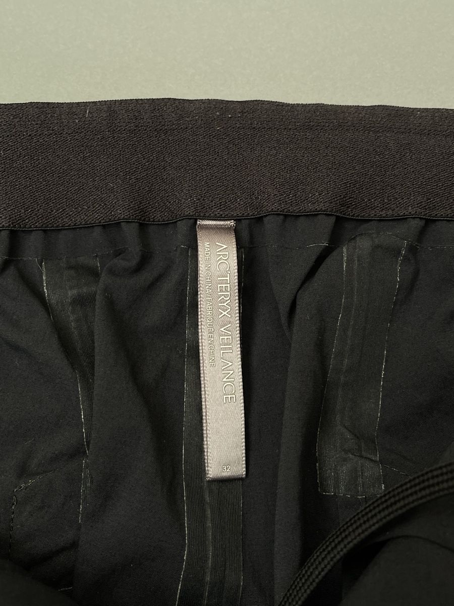 Arcteryx Pantaloni: Veilance Arcteryx Pants – Usato da Zürich venduto da drooppee 4