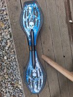 Waveboard blau schwarz mit Totenkopf Motiv gebraucht