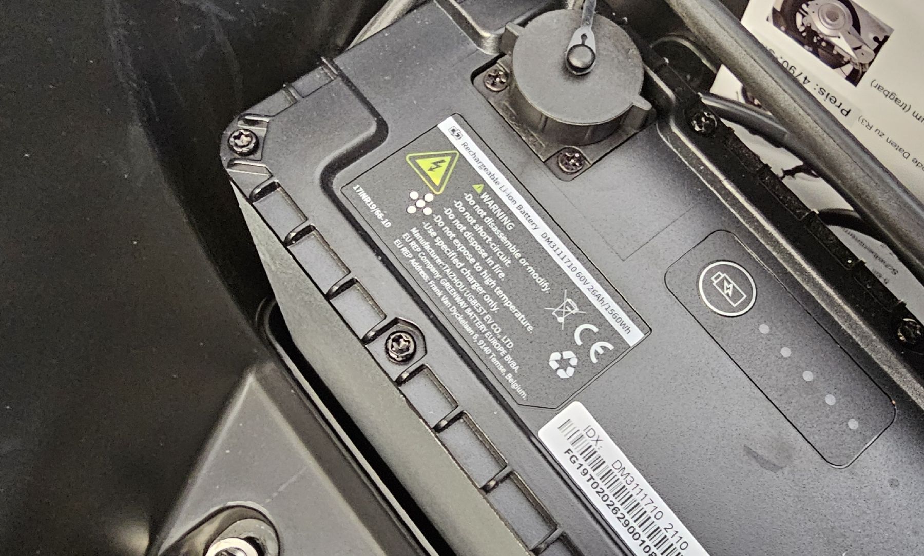 Altro: UGBEST R3 Elektroroller – Nuovo (secondo la descrizione) da Gwatt (Thun) venduto da Bilsport 4
