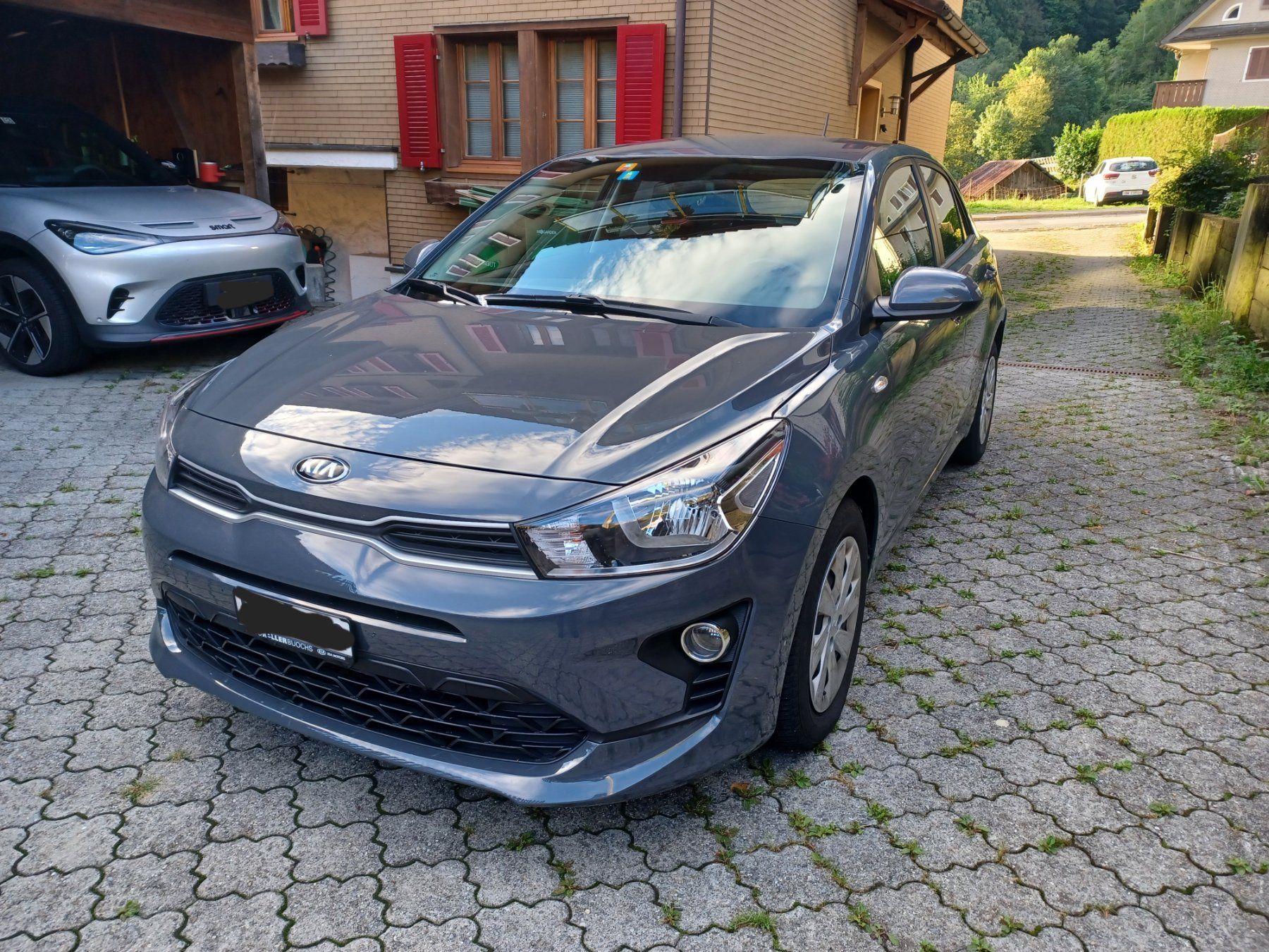 Kia Autos: KIA RIO, Limousine – Gebraucht aus Emmetten von romy.jonas 1