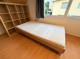 Massivholz Bettgestell mit Matratze & Lattenrost, 120x220cm