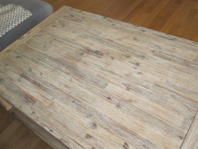 Tables: Wohnzimmertisch von Wolf Möbel – D'occasion à Ehrendingen par spanky11 3