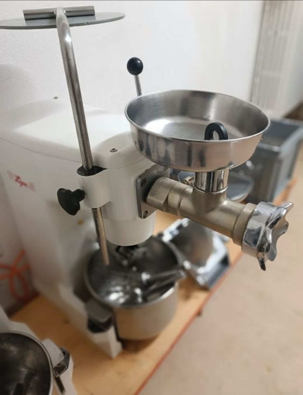 Lips Elettrodomestici da cucina: Lips Piccolo – Usato da Lengnau BE venduto da turbostef