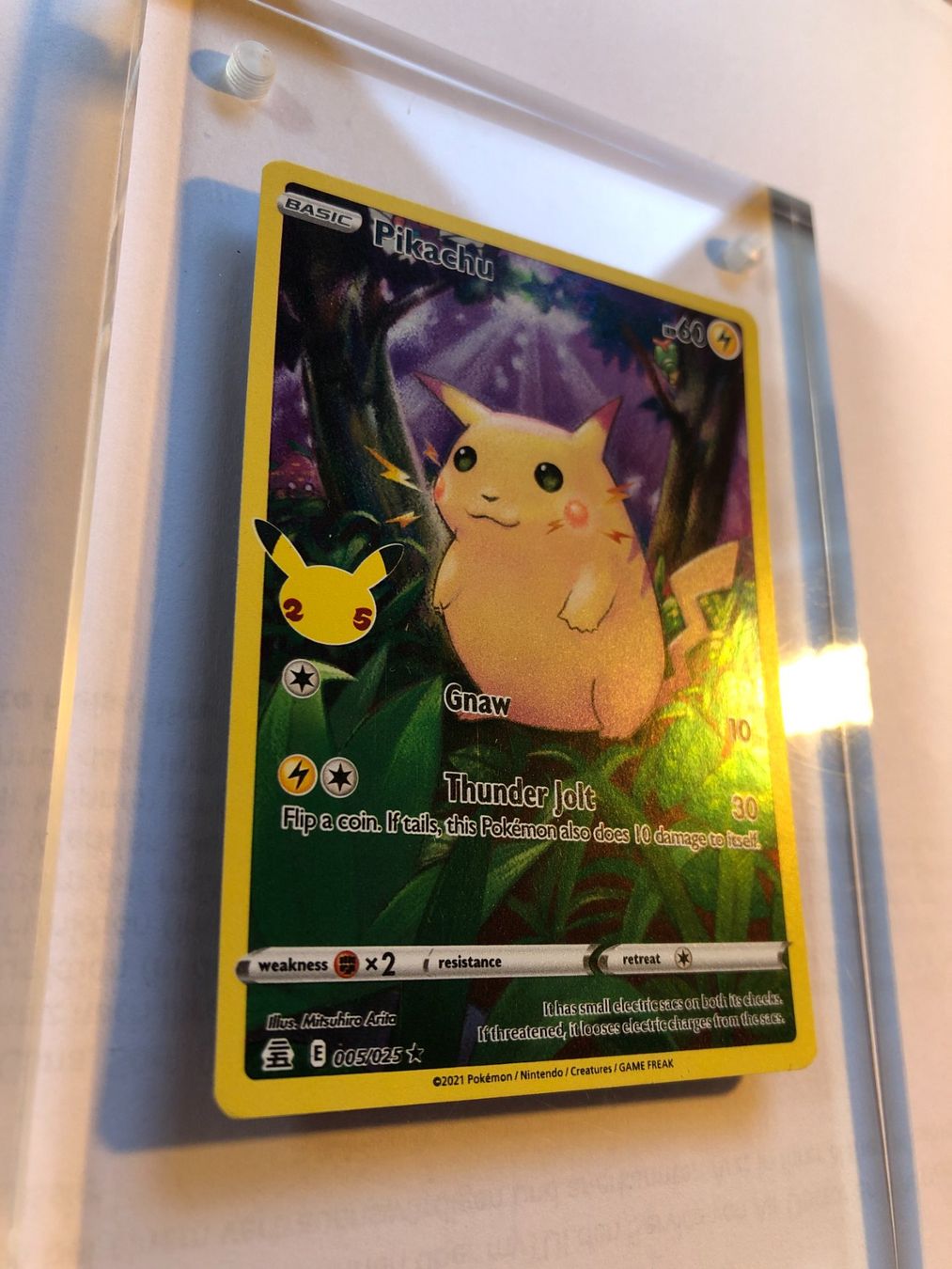 Cartes à collectionner: Pikachu Celebrations - MINT - ab. 1- – D'occasion à Giubiasco par dan_pr8b 1