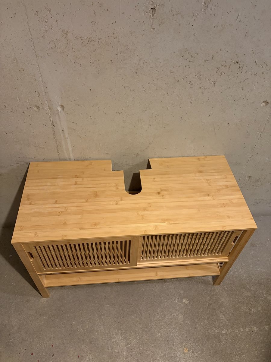 Mobili per bagno: Badezimmermöbel – Usato da Basel venduto da slvdek 1