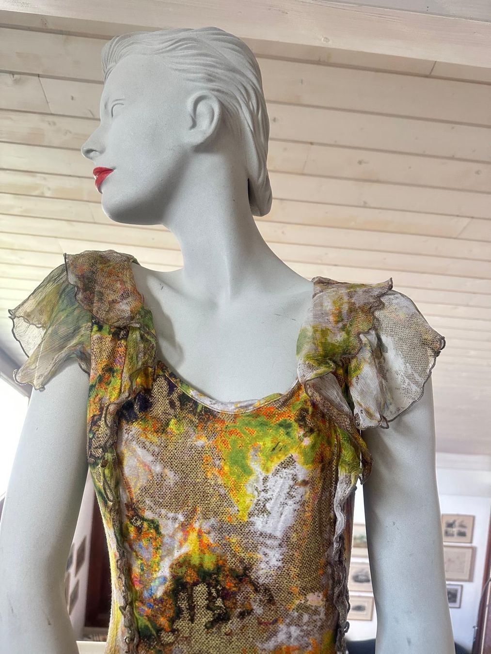 Vestiti: Schönes Seidenkleid GERMANO ZAMA – Usato da Neuhausen venduto da Lechasseur 1