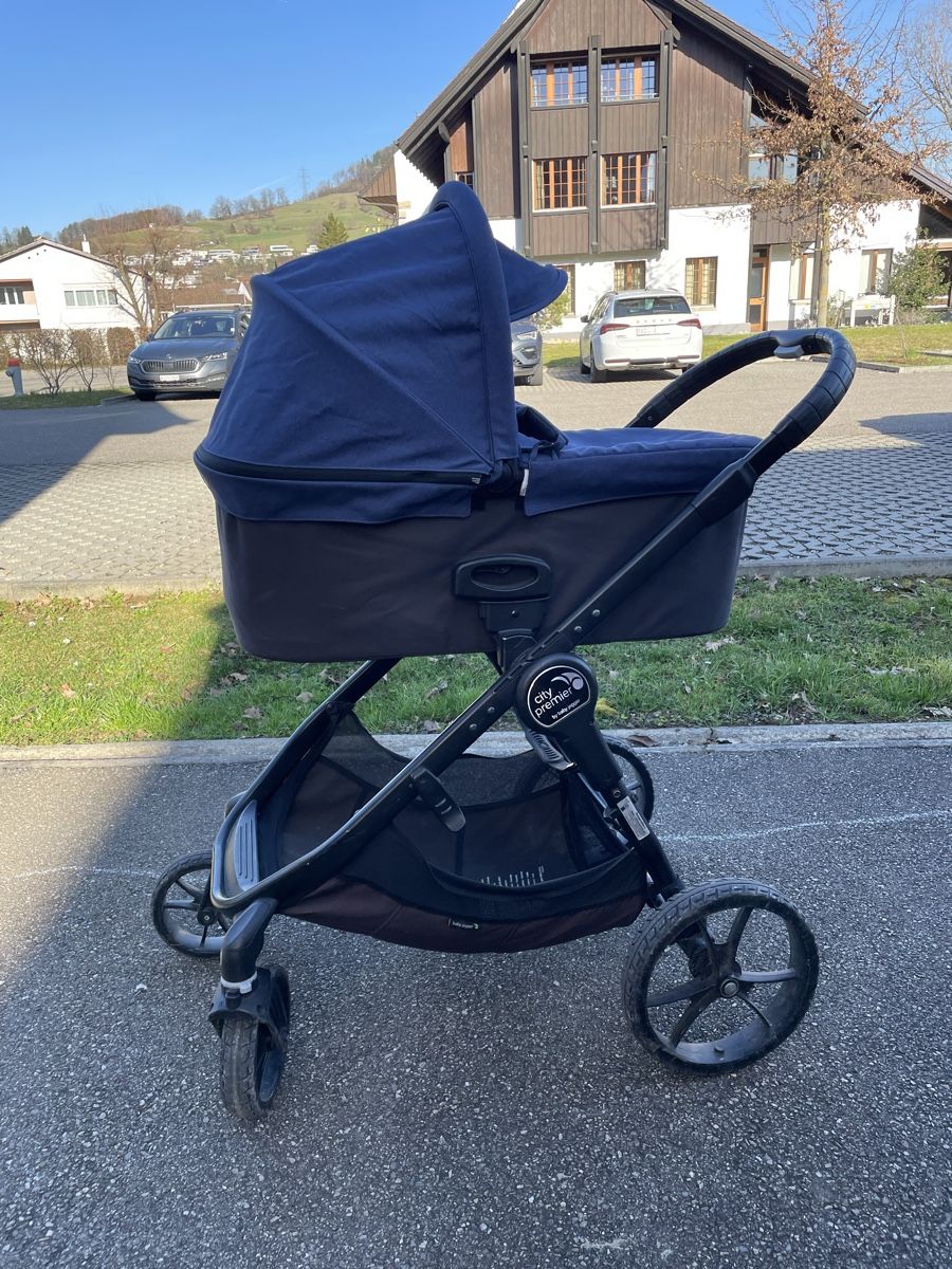 Baby Jogger Kinderwagen: Kinderwagen Baby Jogger – Gebraucht aus Frick von ive_6w85