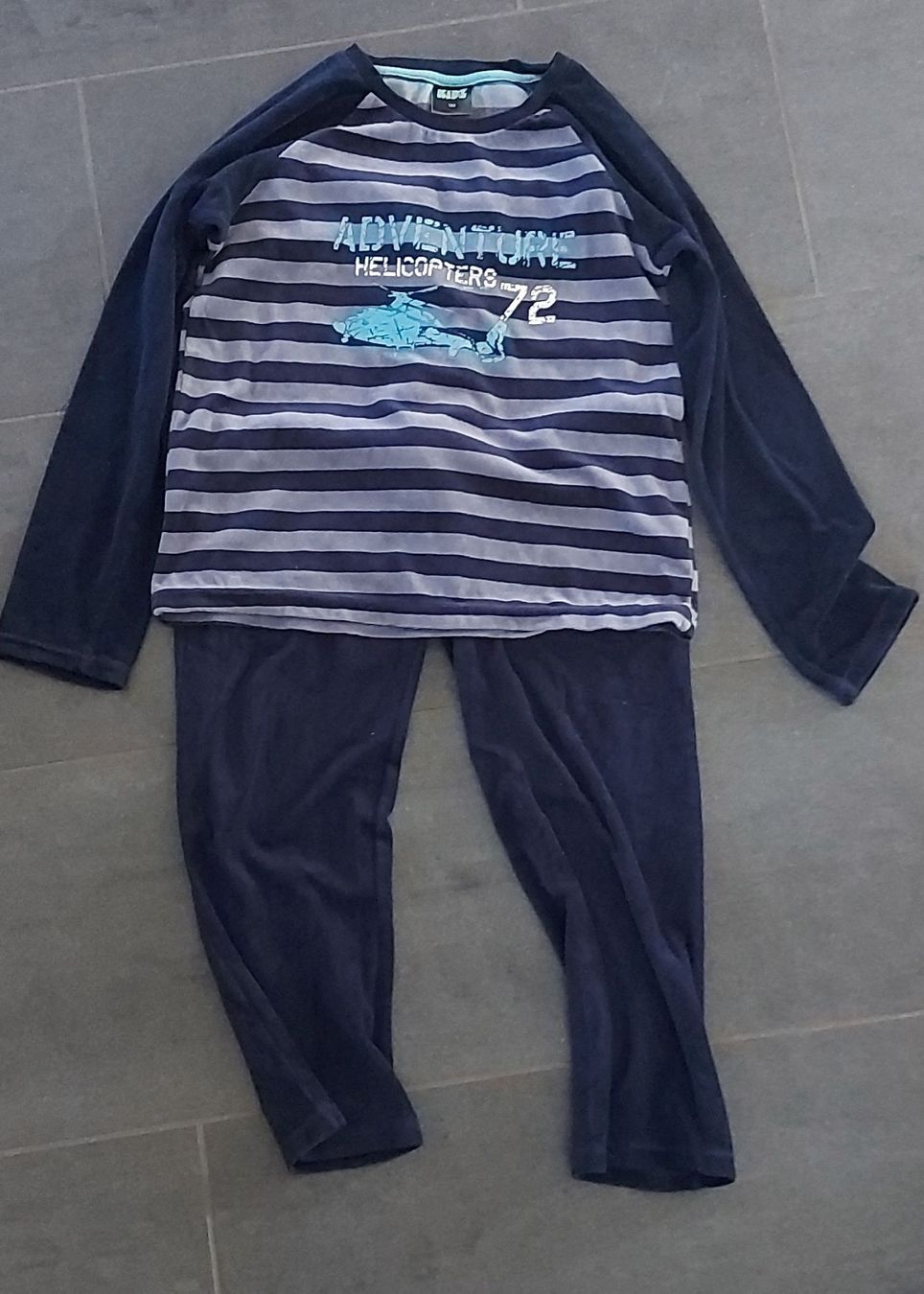 Pyjamas & Ähnliches: Warmer Jungen-Pyjama Grösse 152 – Gebraucht aus Trimbach von Shanja99