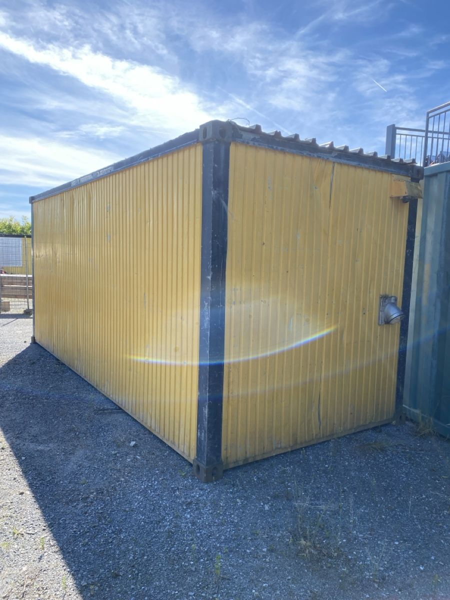 Conteneurs de construction: Bürocontainer / Mannschaftscontainer – D'occasion à Affoltern am Albis par LI_LIGER 2