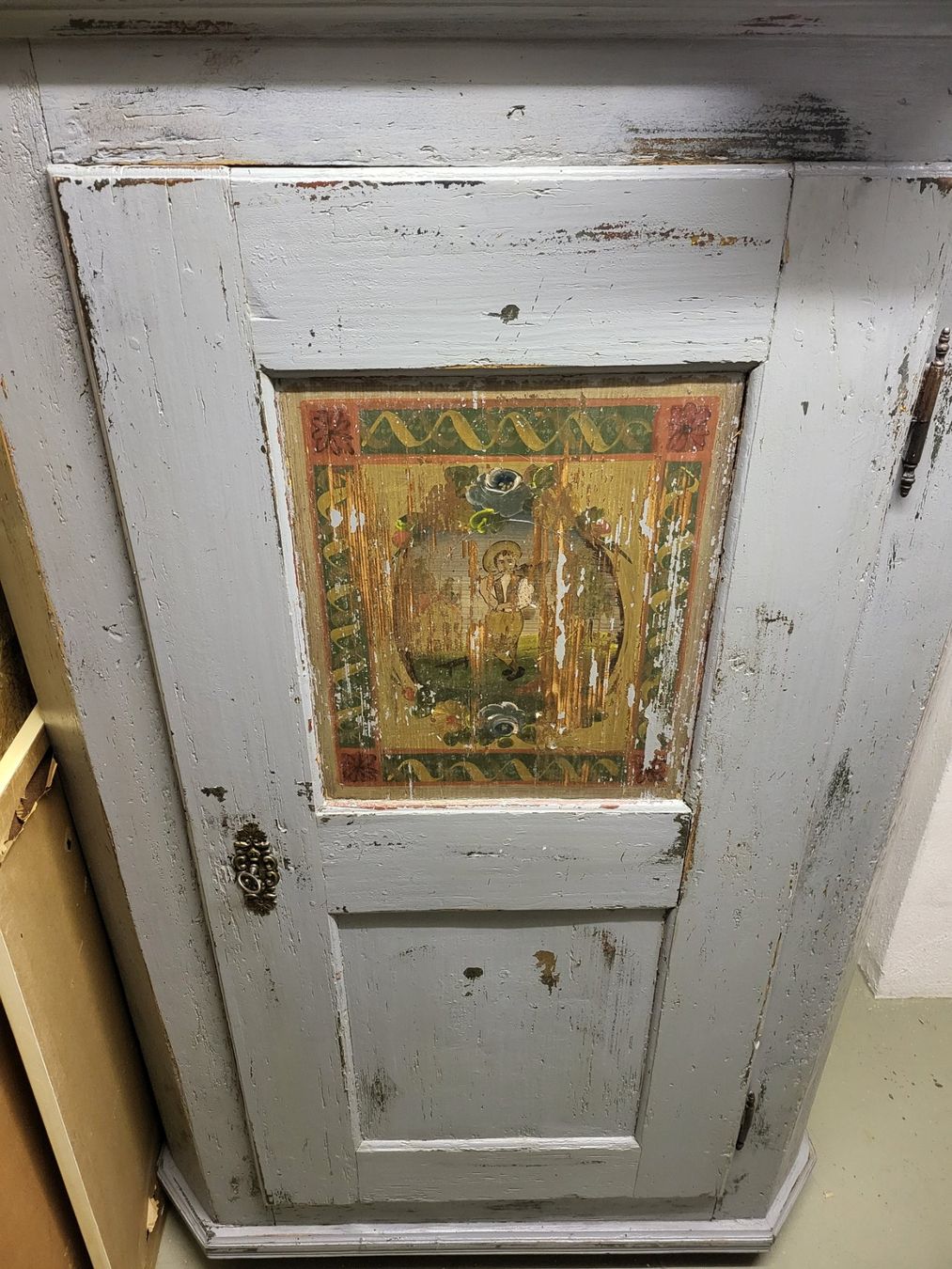 Schränke: Antique cupboard. 1700s? Spanish? – Gebraucht aus Zürich von mauritsve 2