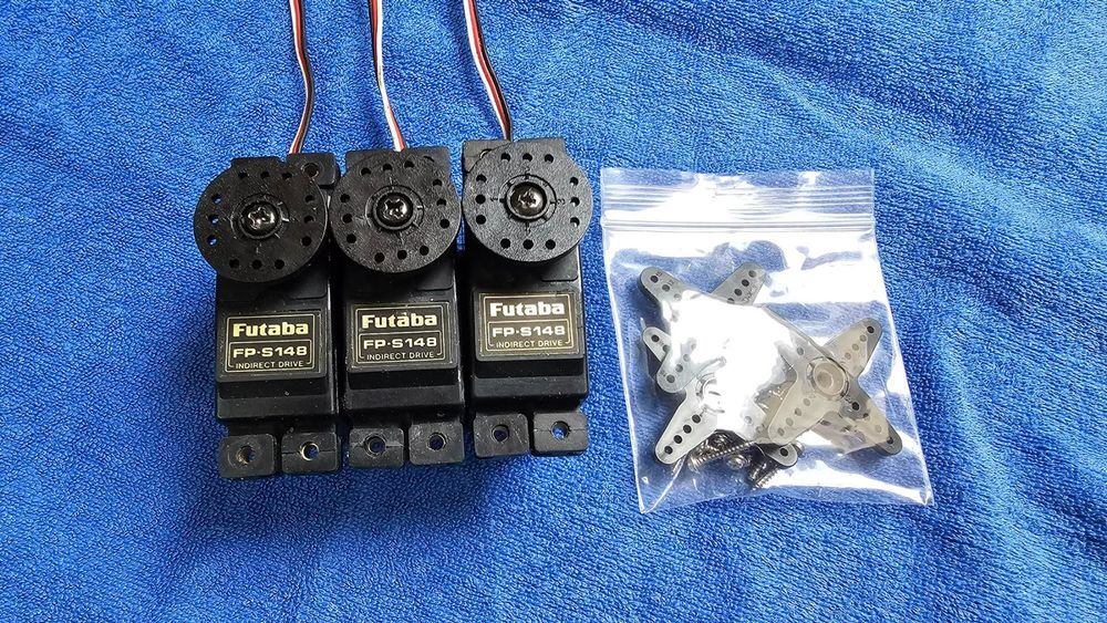 Servos Futaba FPS148 3 Stück Kaufen auf Ricardo