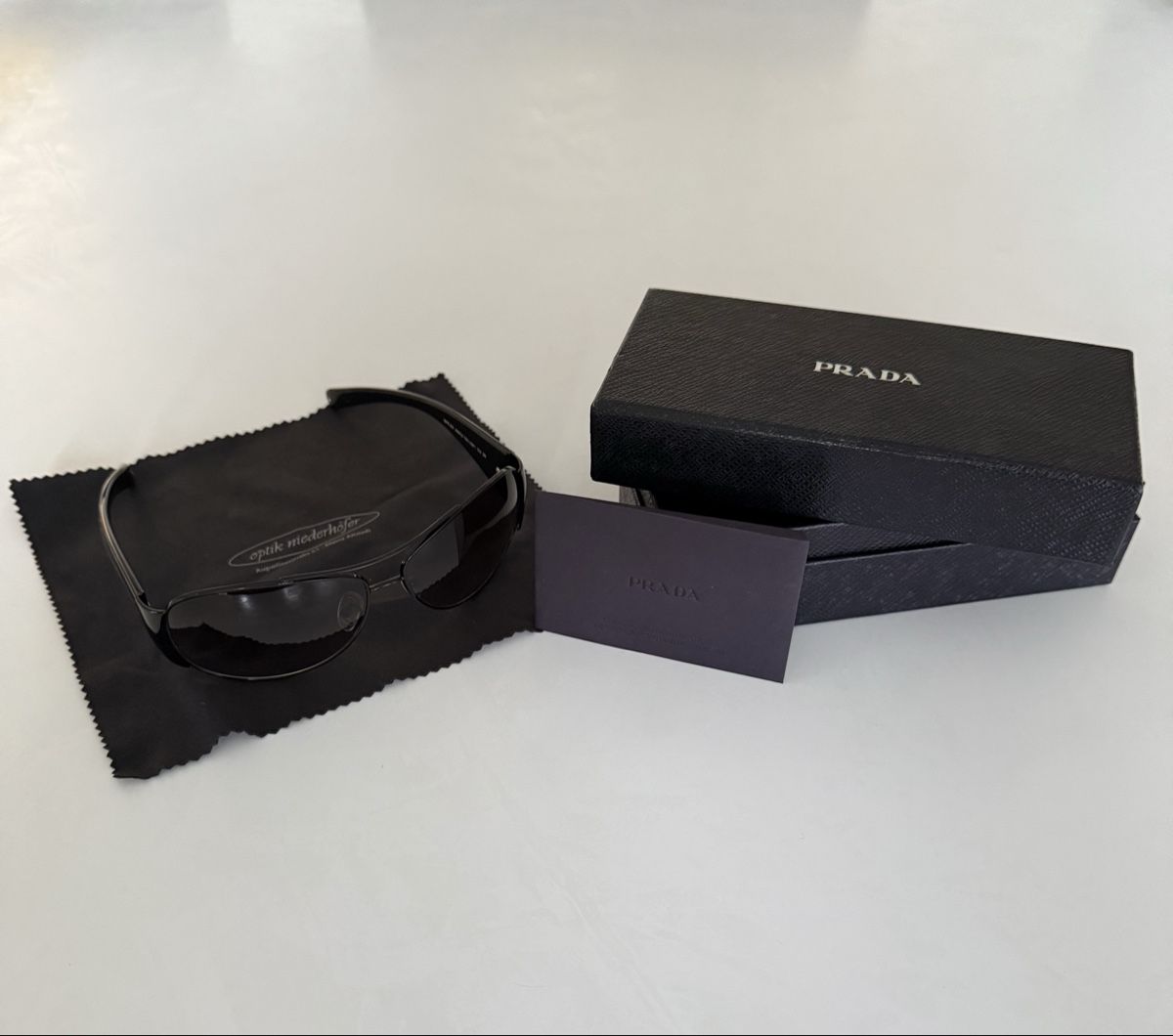Prada Occhiali & Lenti: Prada Sonnenbrille – Nuovo (secondo la descrizione) da Menziken venduto da AdrianoM235i