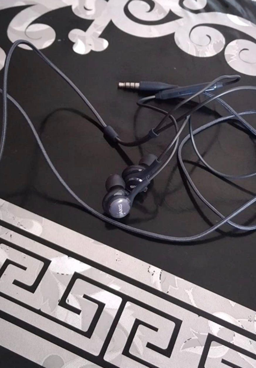 Cuffie: Écouteurs stéréo pour Samsung Galaxy AKG – Nuovo e nell'imballaggio originale da Morges venduto da DigiAC 6