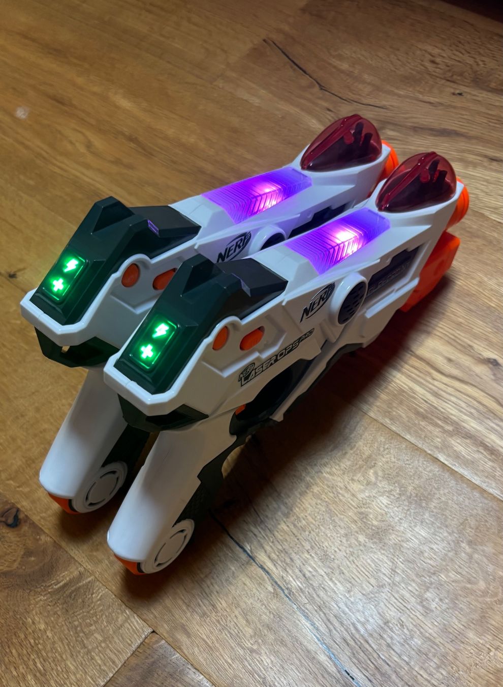 Nerf Giocattoli: Nerf Laser Ops Pro Alphapoint Set 2 Stk. gute Zustand – Usato da Wangen SZ venduto da Cabrio19 2