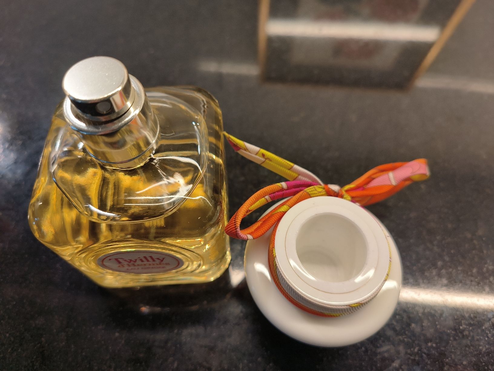 Hermès Parfums & Eau de Toilette: Twilly d'Hermes Eau Ginger 85 ml – D'occasion à Carouge GE par pro_xrm5 3
