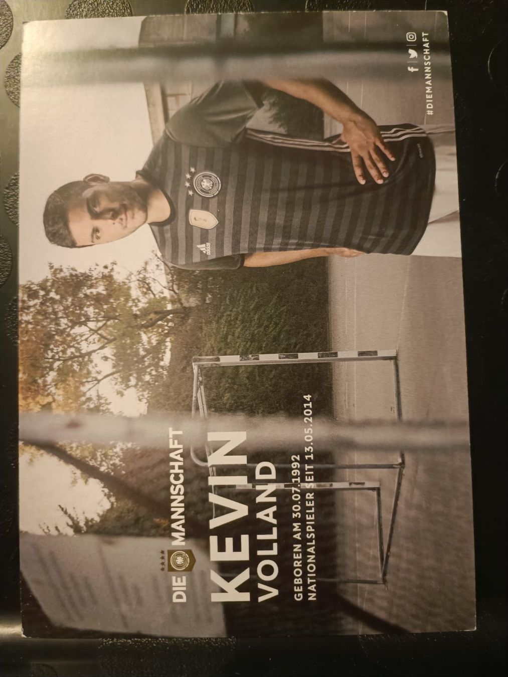 Autografi: Kevin volland - handsigniert DFB Autogrammkarte – Usato da Menziken venduto da Artographs 1