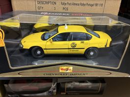 Maisto Chevrolet Impala Taxi 1:18