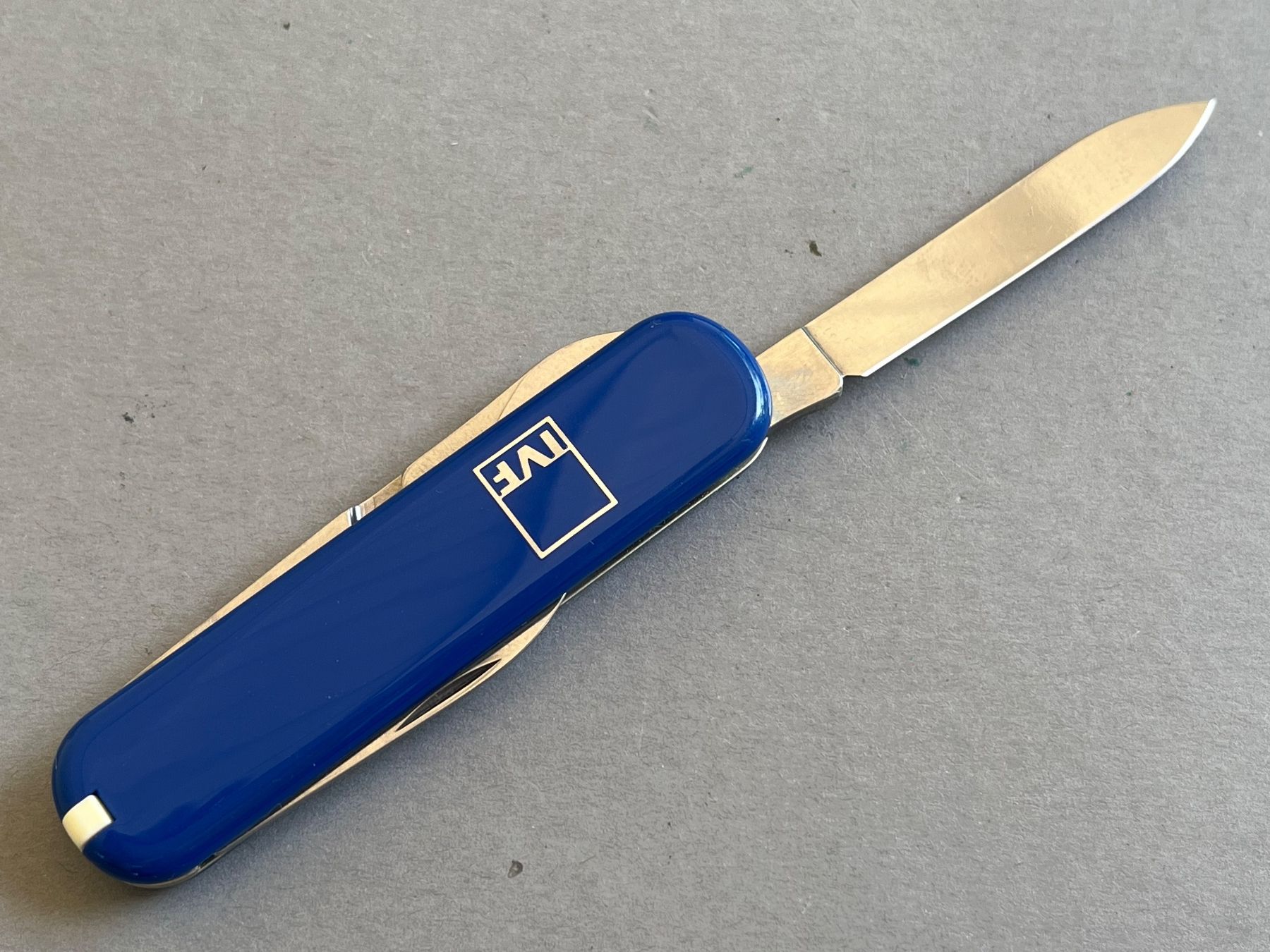 Victorinox Coltelli tascabile: Sackmesser Victorinox 74 mm Ambassador – Usato da Zürich venduto da FV.vintage 6