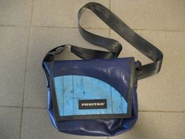 Freitag Sacoche bleu clair/foncé bon état
