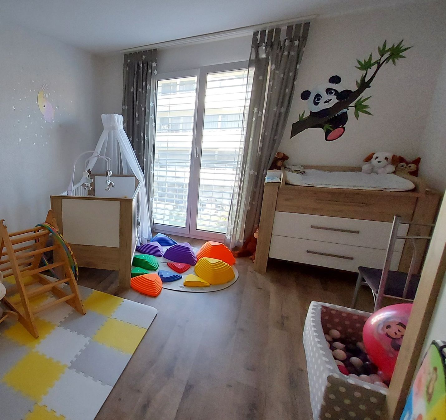 Letti: Babybett und Wickeltisch – Usato da Anglikon venduto da Yari05