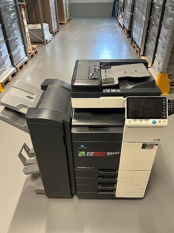 Fotocopiatrici: Konica Minolta bizhub C224e  A3 Farb-Multifunktionssystem – Usato da Lupfig venduto da yan_5swk