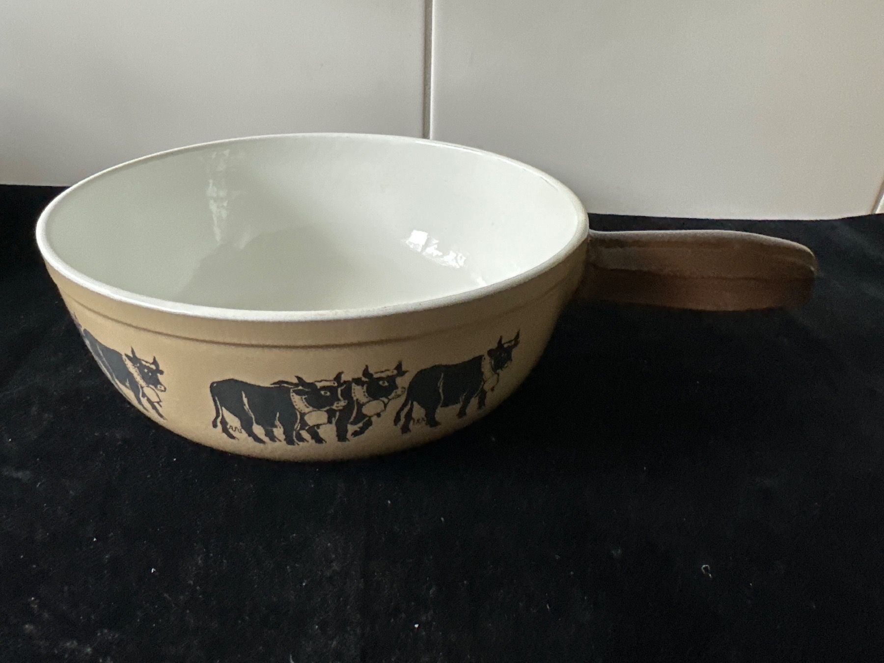 Padelle: Gusseisernes Caquelon  21 cm – Usato da Zürich venduto da Chaeffeler