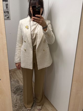 Elegante Hallhuber Stoffhose Gr. 38 beige