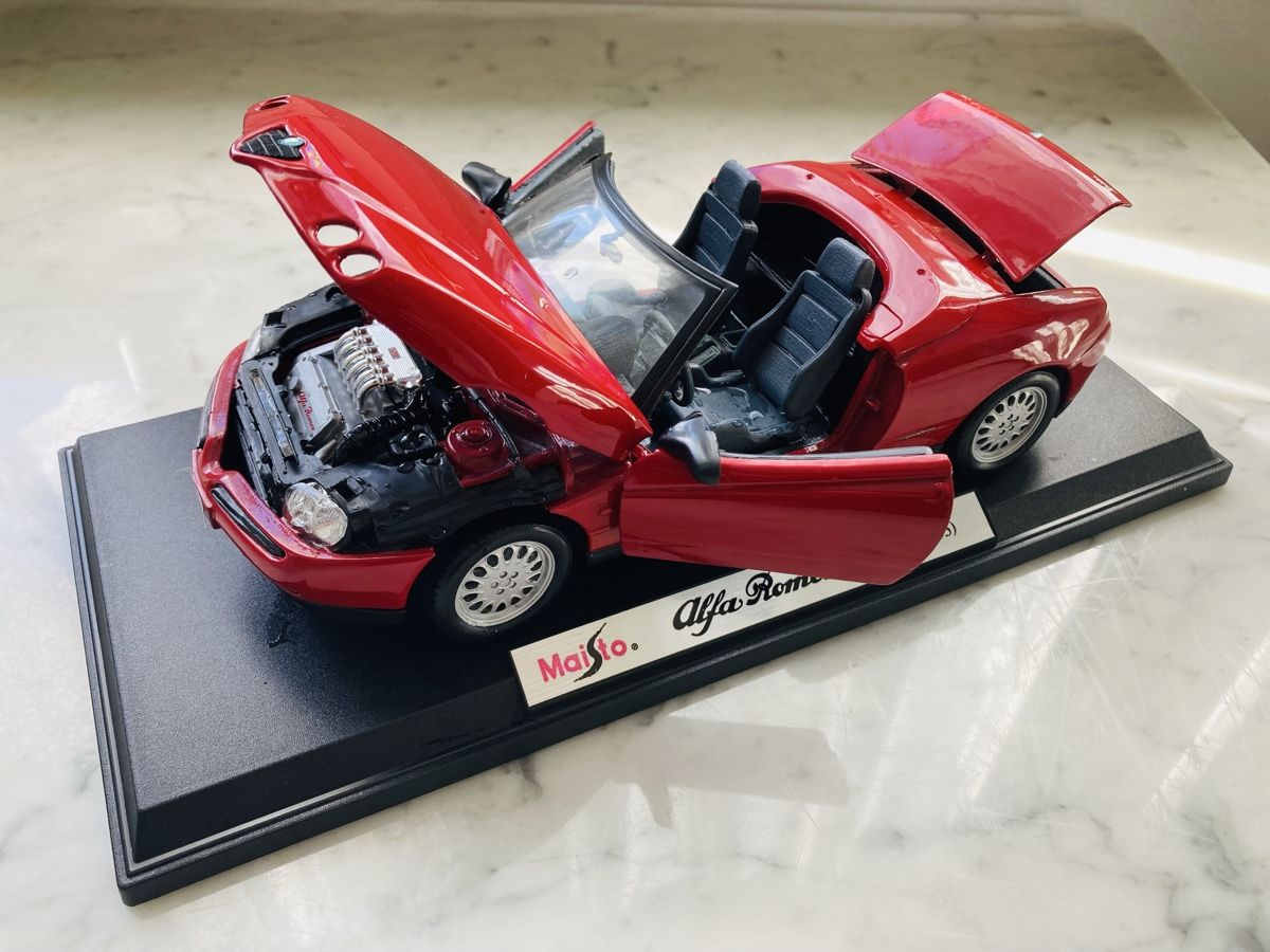 Maisto Modellini d'auto: Alfa Romeo Spider Modelfahrzeug – Usato da Brüttisellen venduto da sinacat1 1
