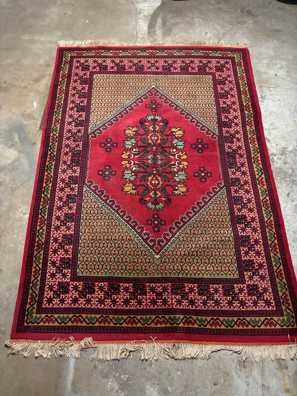 Tappeti: Tapis tunisien fait main – Usato da Genève venduto da jqh_jk7y