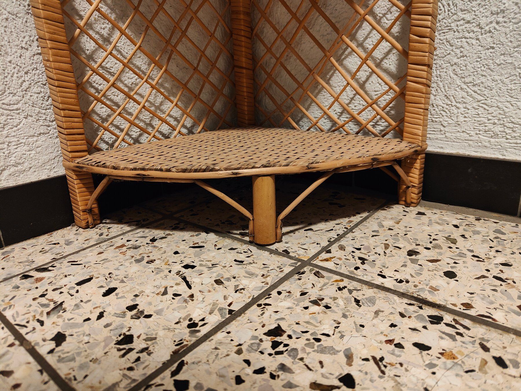 Étagères: Rattan-Eckregal – D'occasion à Studen BE par Paplo 4
