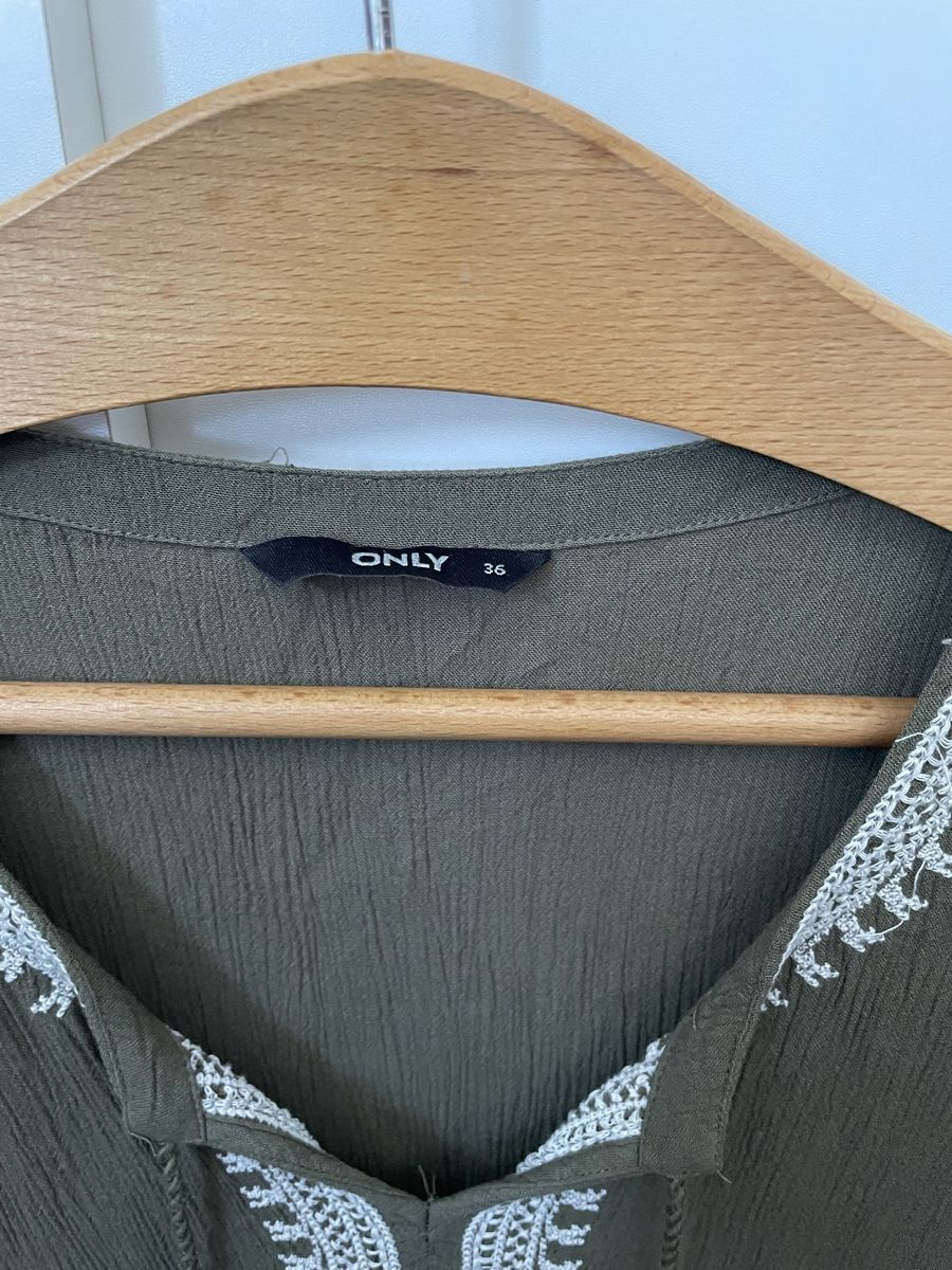 Only Vestiti: Robe d’été – Usato da Cressier NE venduto da leiestla 1