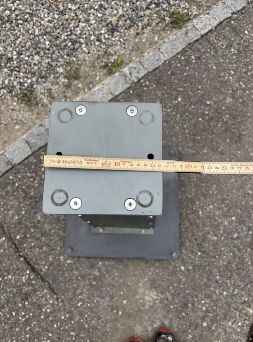 Tutti gli attrezzi: Sockel / Standfuss / Schleifmaschine – Usato da Wölflinswil venduto da Andischnaeppchen 3