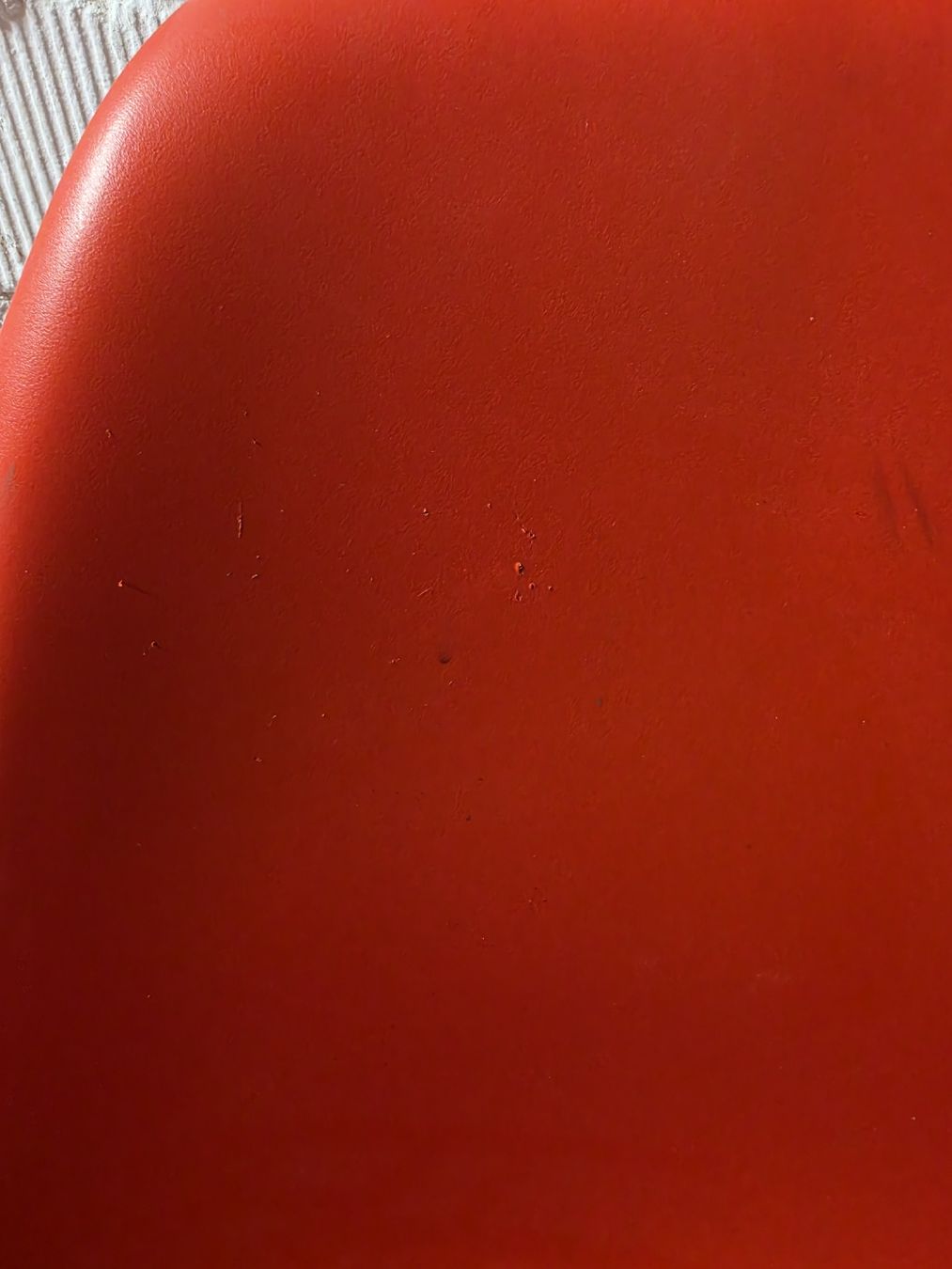 Vitra Stühle: Vitra DSW Stuhl Rot, Designklassiker, original 2er set – Gebraucht aus Bern von Schmoecker-Stube 4
