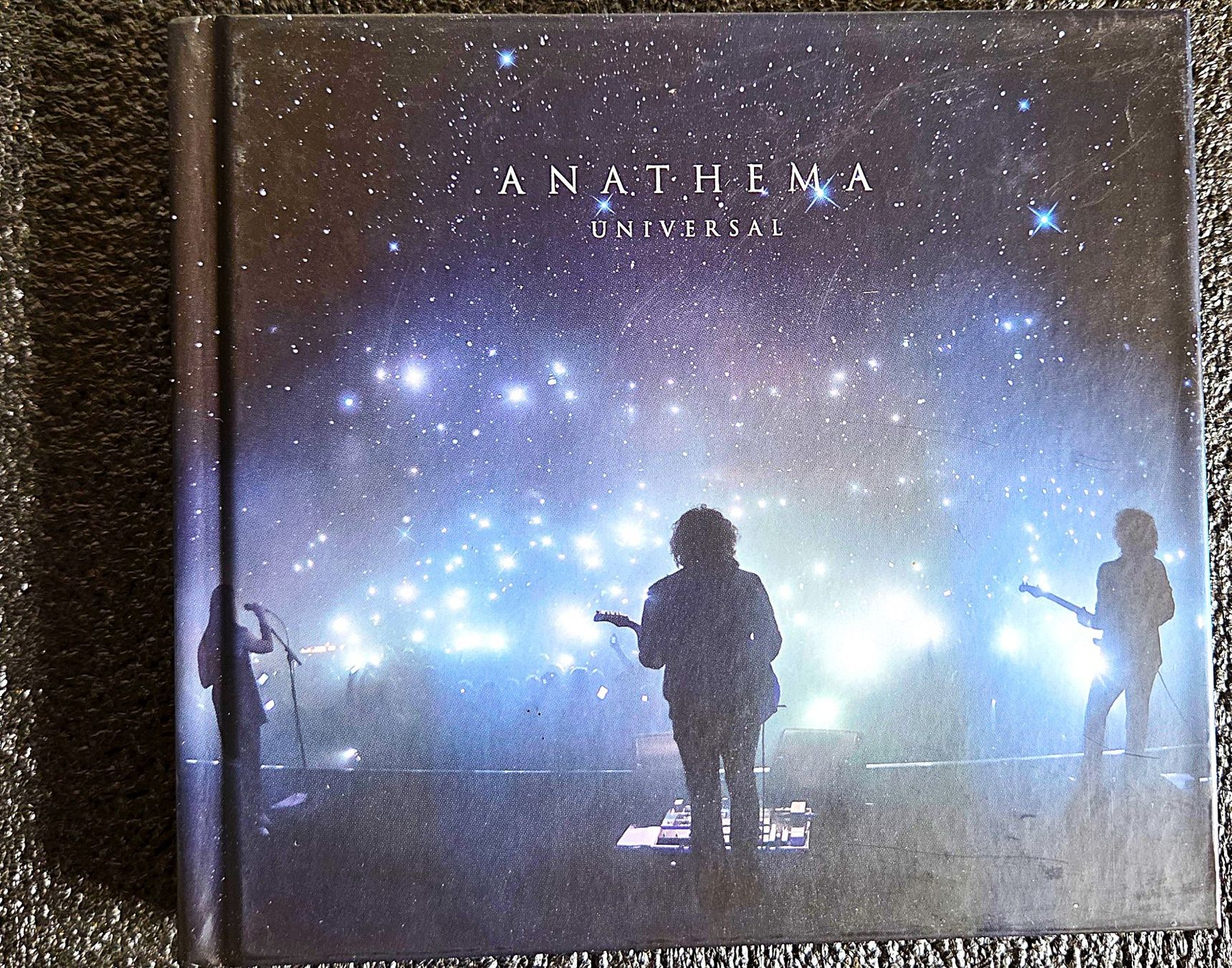 CD: ANATHEMA - Universal, CD + DVD, Digibook – Nuovo (secondo la descrizione) da Biberist venduto da Beaver58