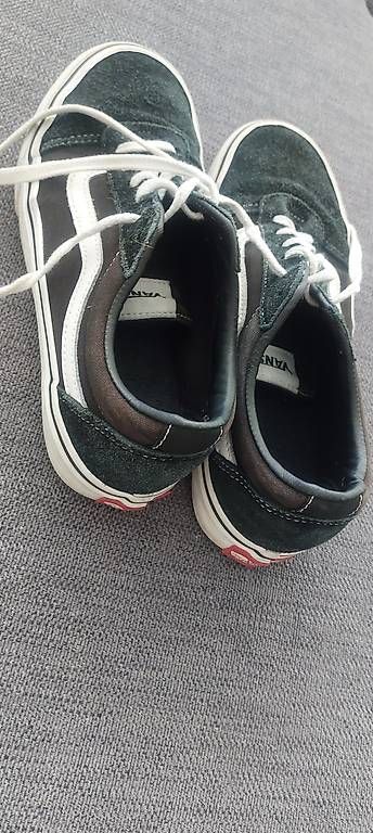 Herrenschuhe: Vans Old Skool – Gebraucht aus Chur von mal_6m7r
