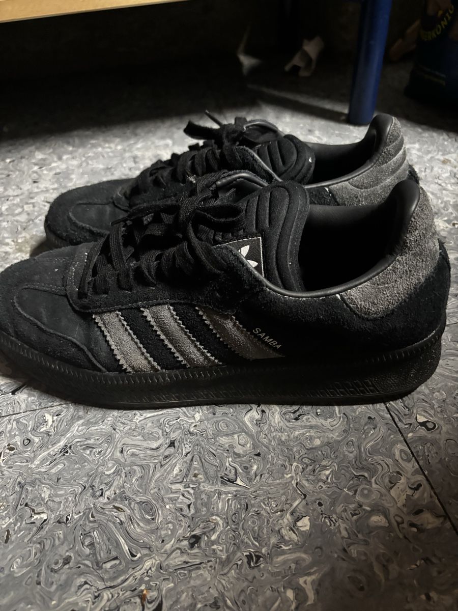 Adidas Scarpe da uomo: Adidas Samba Noire en Daim – Usato da Neuchâtel venduto da ase_qrc7 1