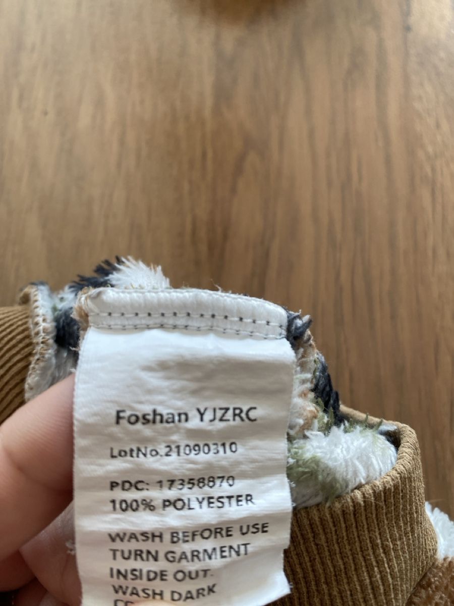 Maglioni & Felpe: Kinder Pullover Camouflage Plüsch Grösse 18-24 Monate – Usato da Welschenrohr venduto da all_5gs8 3