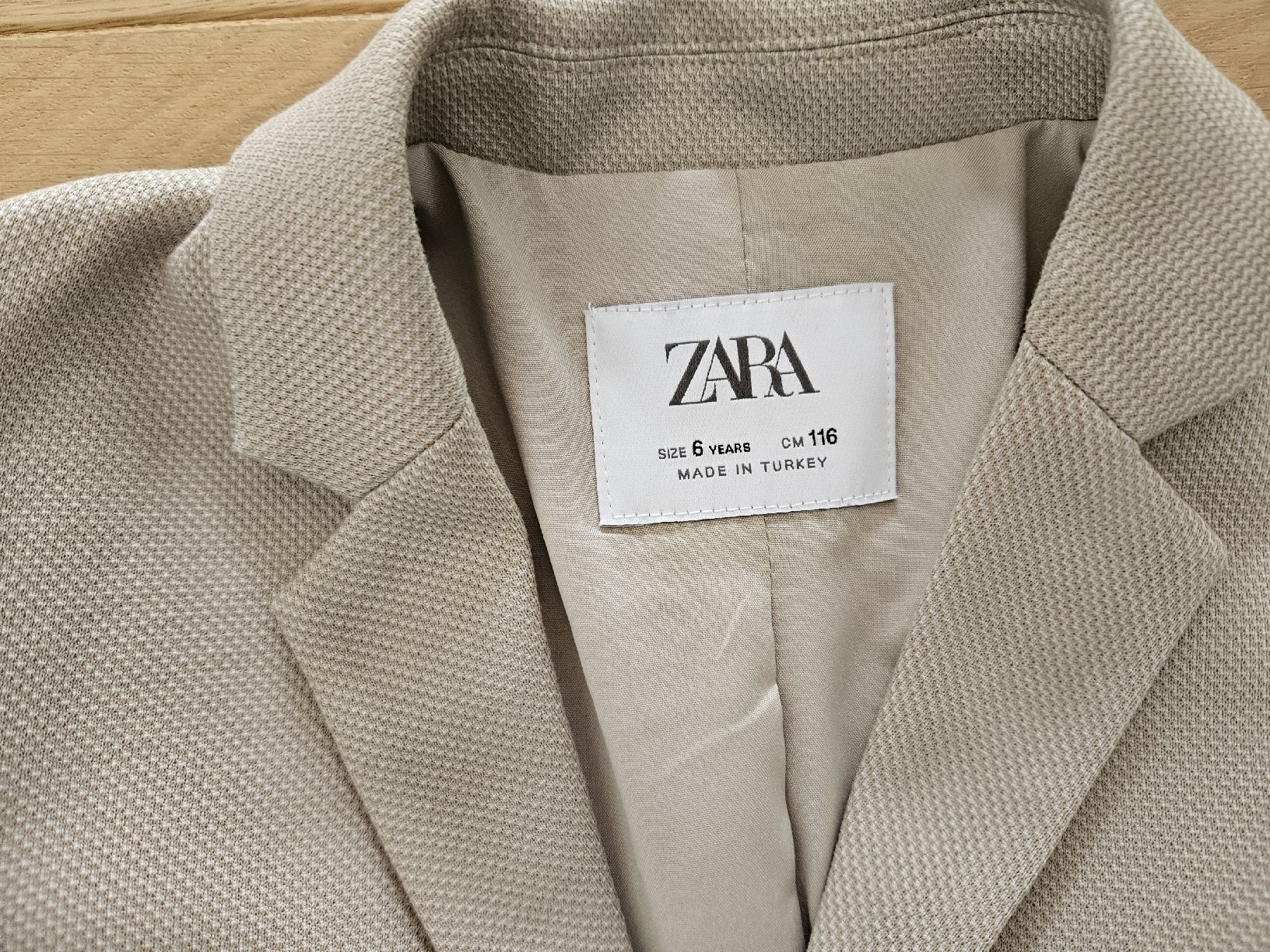 Zara Anzüge: Anzug Junge Zara Gr. 116 – Gebraucht aus Hofstetten SO von Ameisenbaer 2