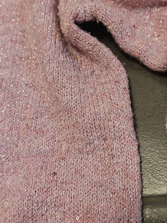 Pullover & Sweatshirts: Pullover Gr 110/116 – Gebraucht aus Untersiggenthal von schnaegg8542 1