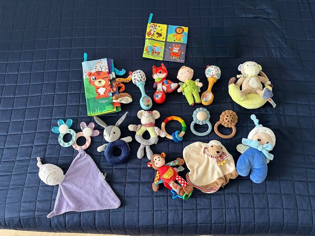 Giocattoli: Babyspielsachen – Usato da Emmenbrücke venduto da vvooggel